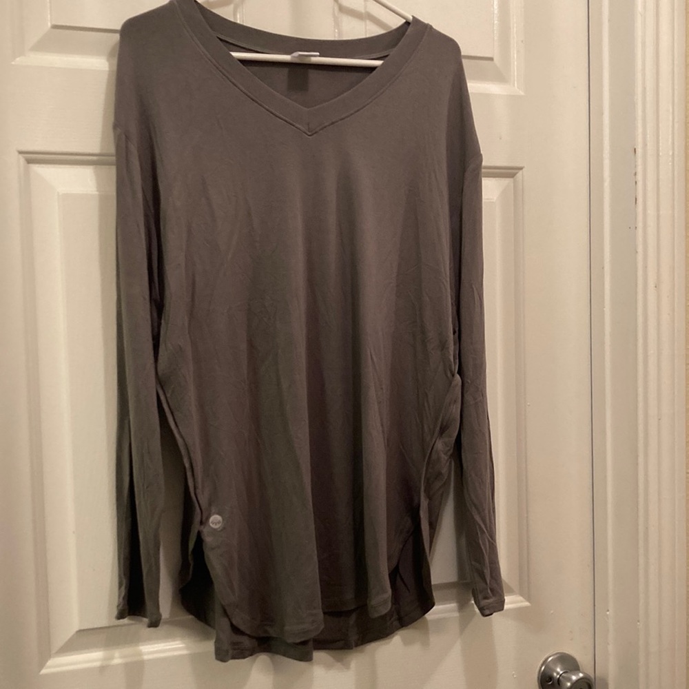 Senita Athletics Women’s Long Sleeve Tee